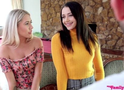 Avi Love และ Paisley Bennett เข้าร่วมงานเลี้ยงกระตุ้นกับเพื่อน ๆ ในเทศกาล