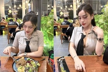 เล่นกับผมบลอนด์ของฉัน