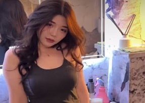สาวเกาหลีสวยคลิปร้อนแรงที่จะต้านทาน