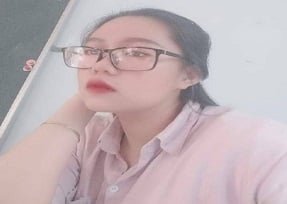 ดอกไม้สวยหน้าอกใหญ่